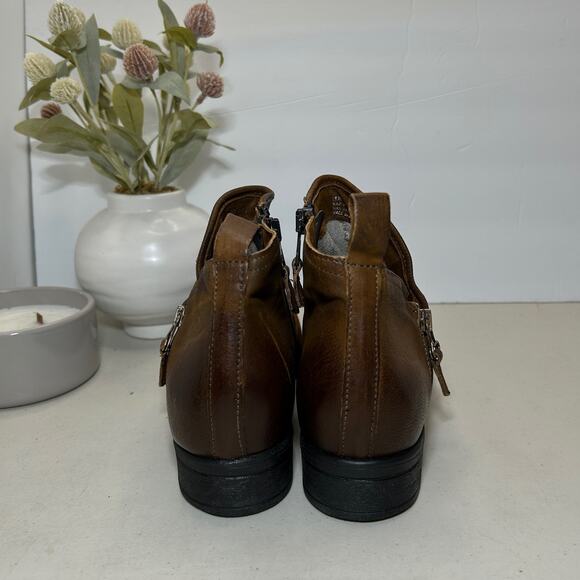 Miz Mooz Slinky Leather Ankle Boots Ruched Upper Cognac Women 41/9.5-10 NWOB - Picture 5 of 10